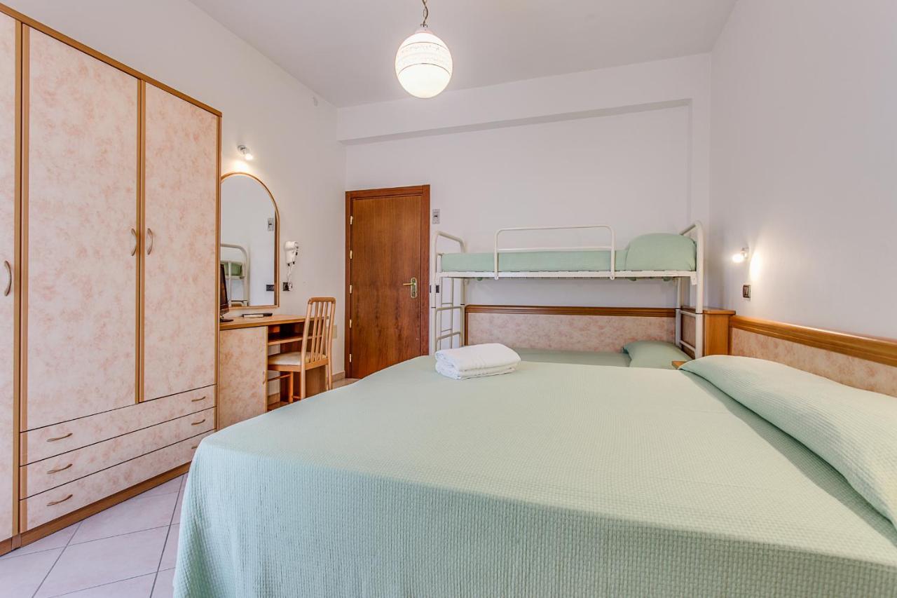 Hotel Costaverde Cesenatico Eksteriør billede